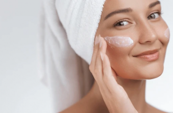 Skincare Goals: A Dermatologist’s Guide to Radiant, Healthy, Glowing Skin Skincare Goals: A Dermatologist’s Guide to Radiant, Healthy, Glowing Skin