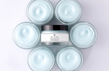 Hyaluronic Acid: The Ultimate Skincare Hydrator for Radiant Skin