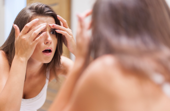The Primer Mistake Causing Your Breakouts: How to Actually Layer Salicylic Acid The Primer Mistake Causing Your Breakouts: How to Actually Layer Salicylic Acid