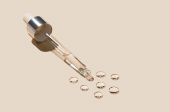 Retinol vs. Retinoids: Understanding the Key Differences for Your Skin Retinol vs. Retinoids: Understanding the Key Differences for Your Skin